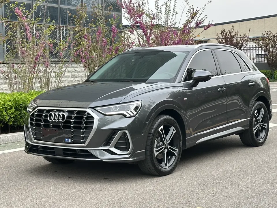Audi Q3 2022