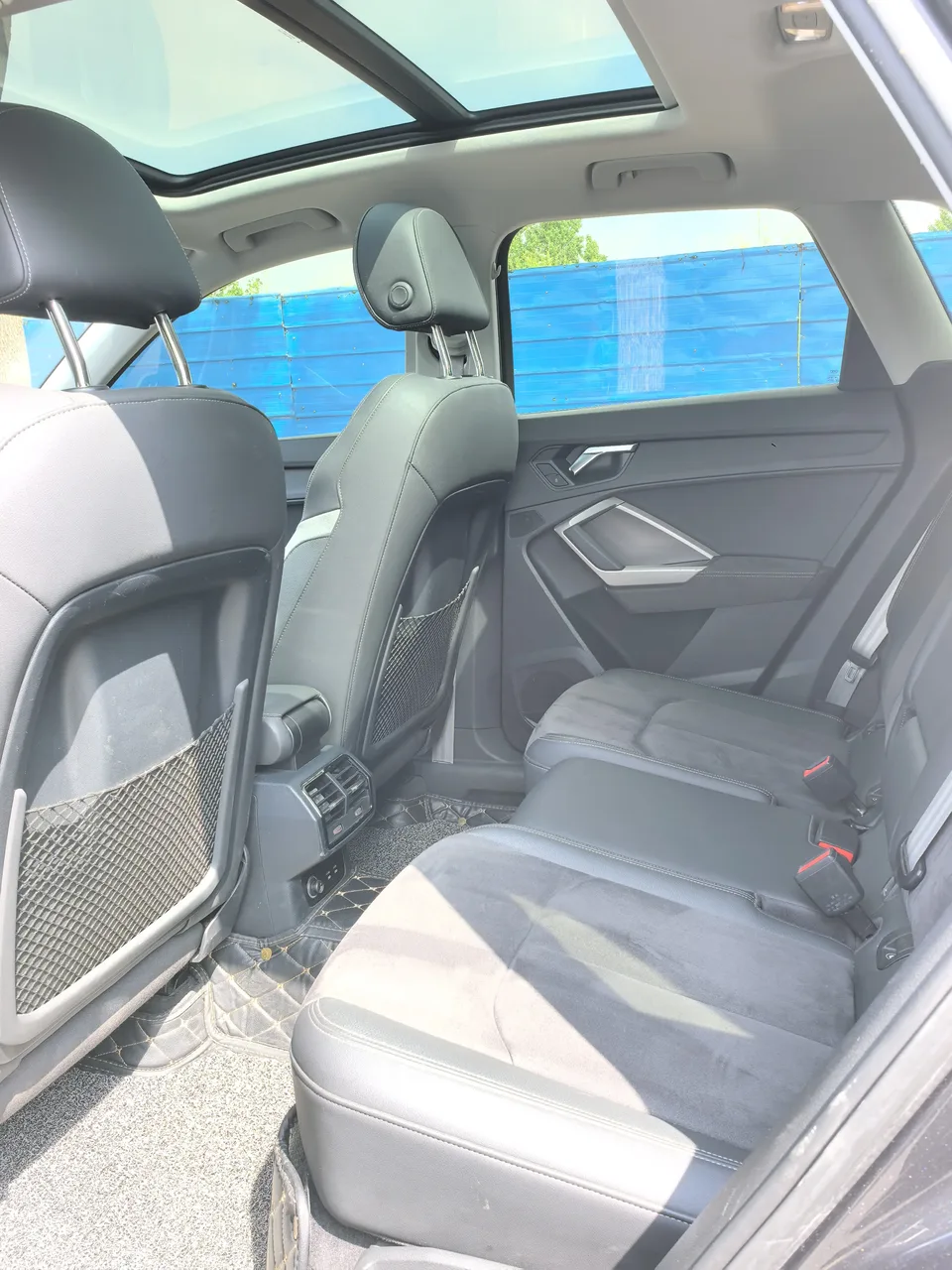 Audi Q3 Audi Q3 2022 35 TFSI Fashionable and Dynamic 2022 — миниатюра 5