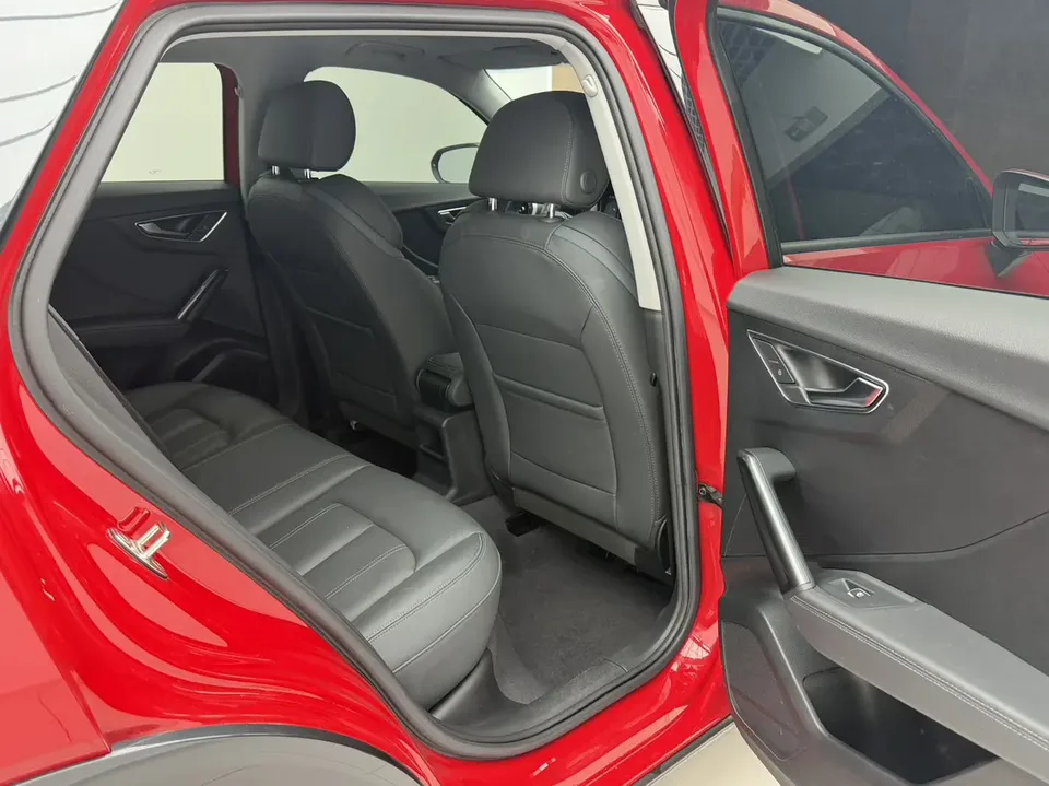 Audi Q2L Audi Q2L 2022 35 TFSI Fashionable and Elegant 2022 — миниатюра 4