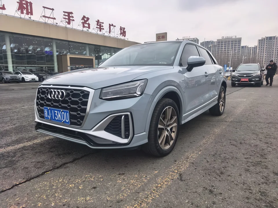 Audi Q2L Audi Q2L 2022 35 TFSI Fashion Dynamic Edition 2022 — фото 1, купить с доставкой в Москву