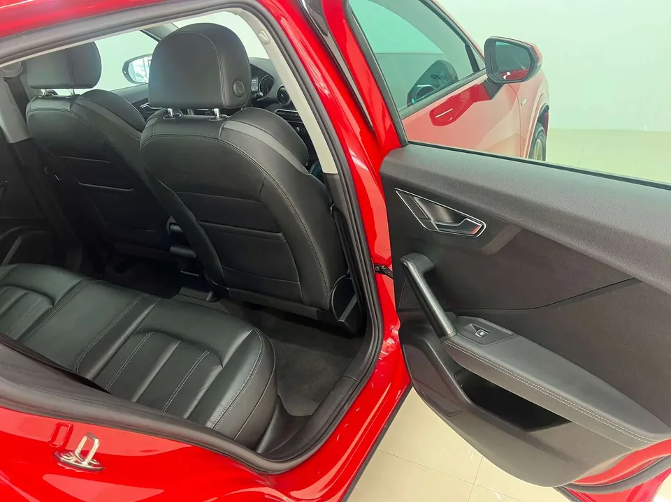 Audi Q2L Audi Q2L 2022 35 TFSI Fashion Dynamic Edition 2023 — миниатюра 3
