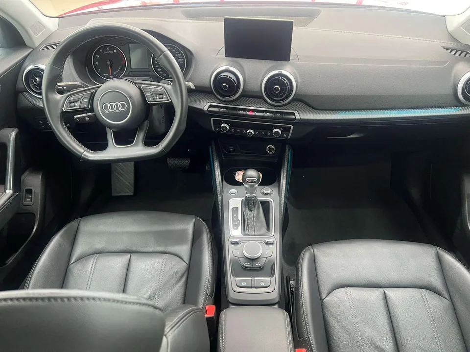 Audi Q2L Audi Q2L 2022 35 TFSI Fashion Dynamic Edition 2023 — миниатюра 4