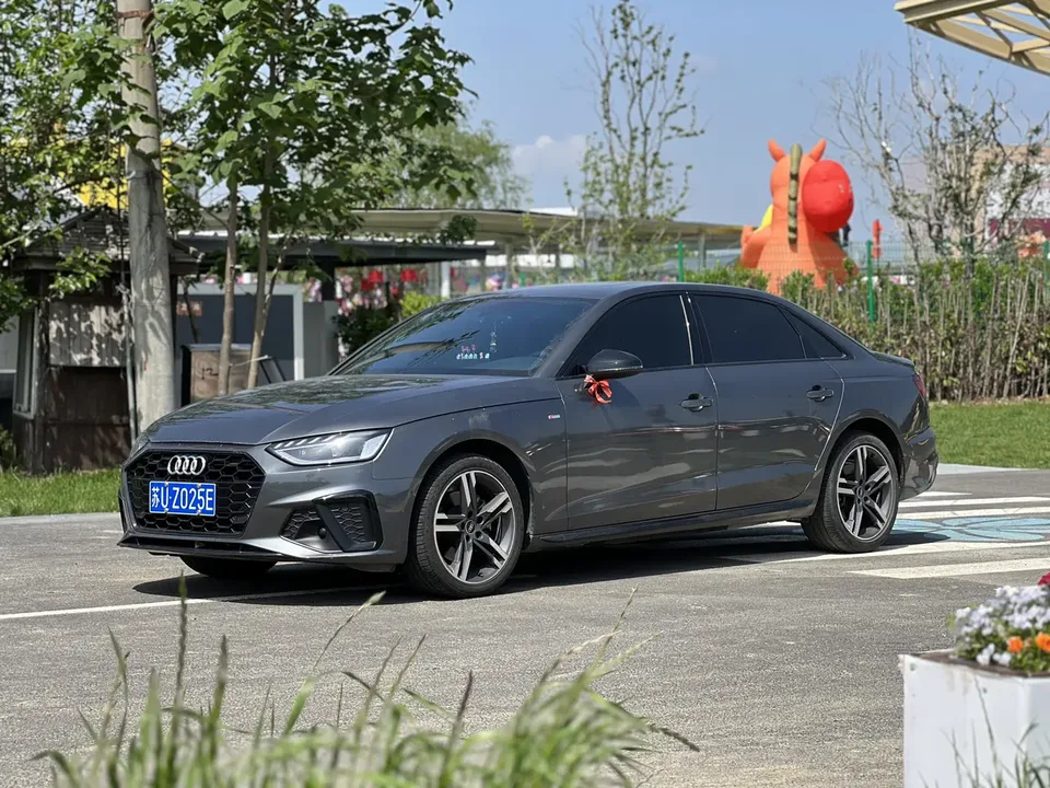 Audi a4 l 2022