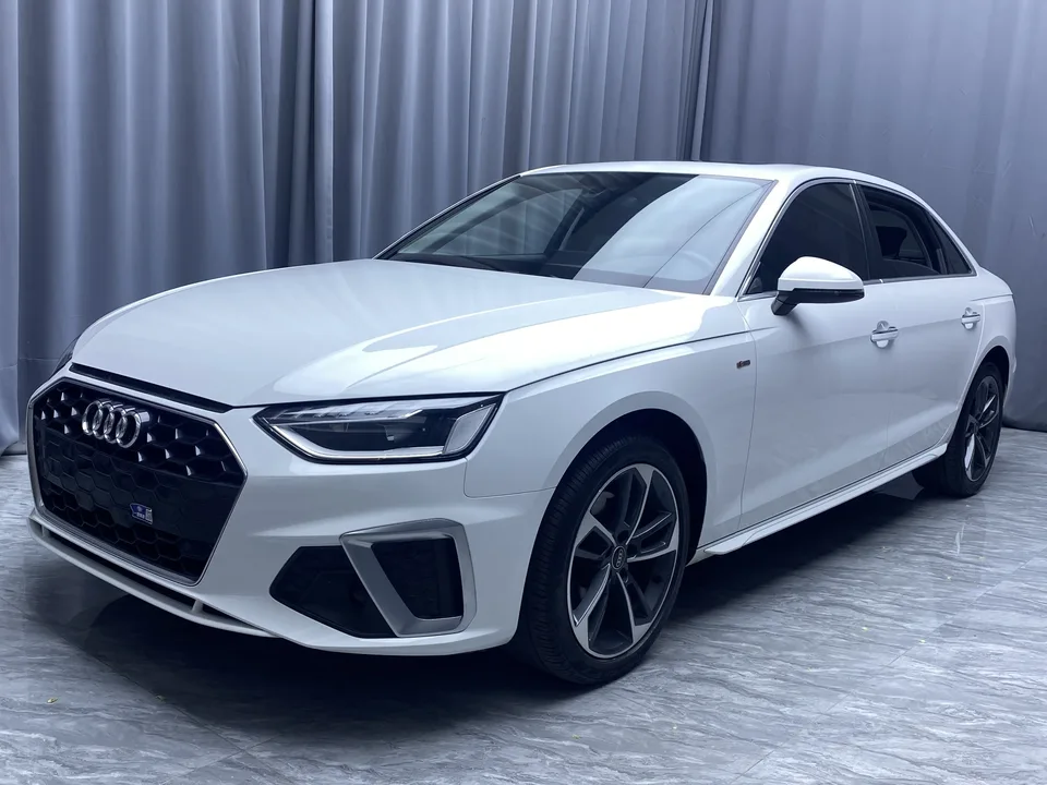 Audi a4 l 2022