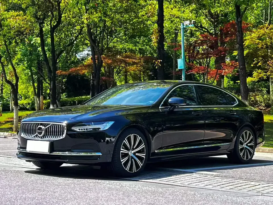 Volvo S90 2024