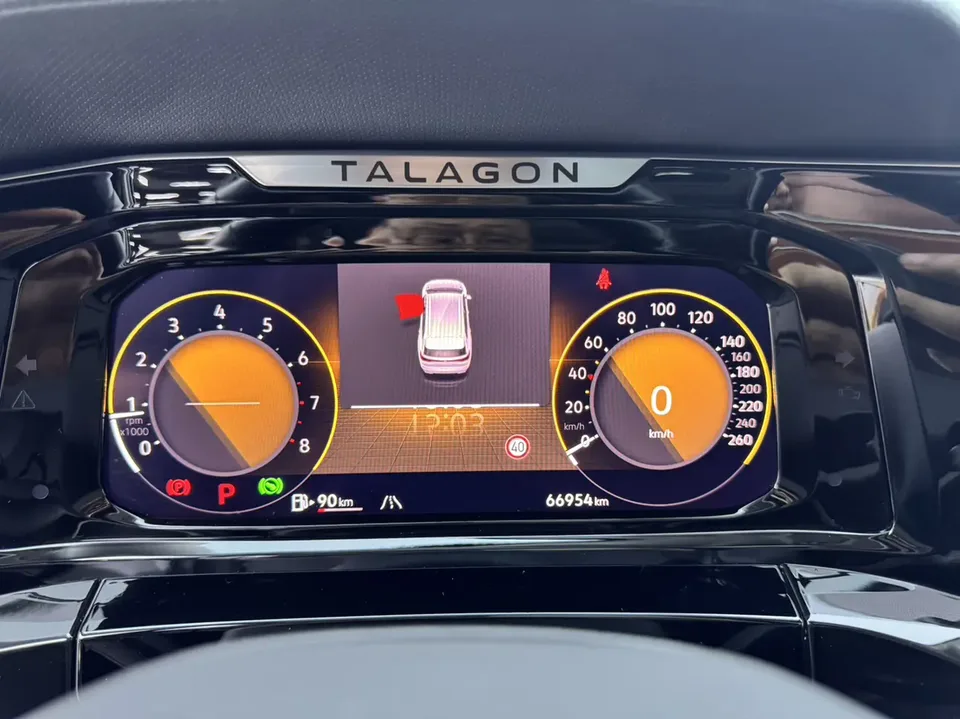 Volkswagen Talagon Lan Jing 2022 380TSI 4WD Luxury Premium Edition Pro 6 Seaters 2022 — thumbnail 3