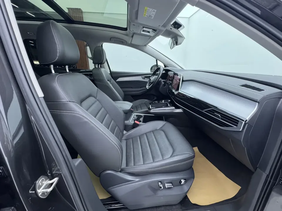 Volkswagen Talagon Lan Jing 2022 380TSI 4WD Luxury Premium Edition Pro 6 Seaters 2022 — thumbnail 5