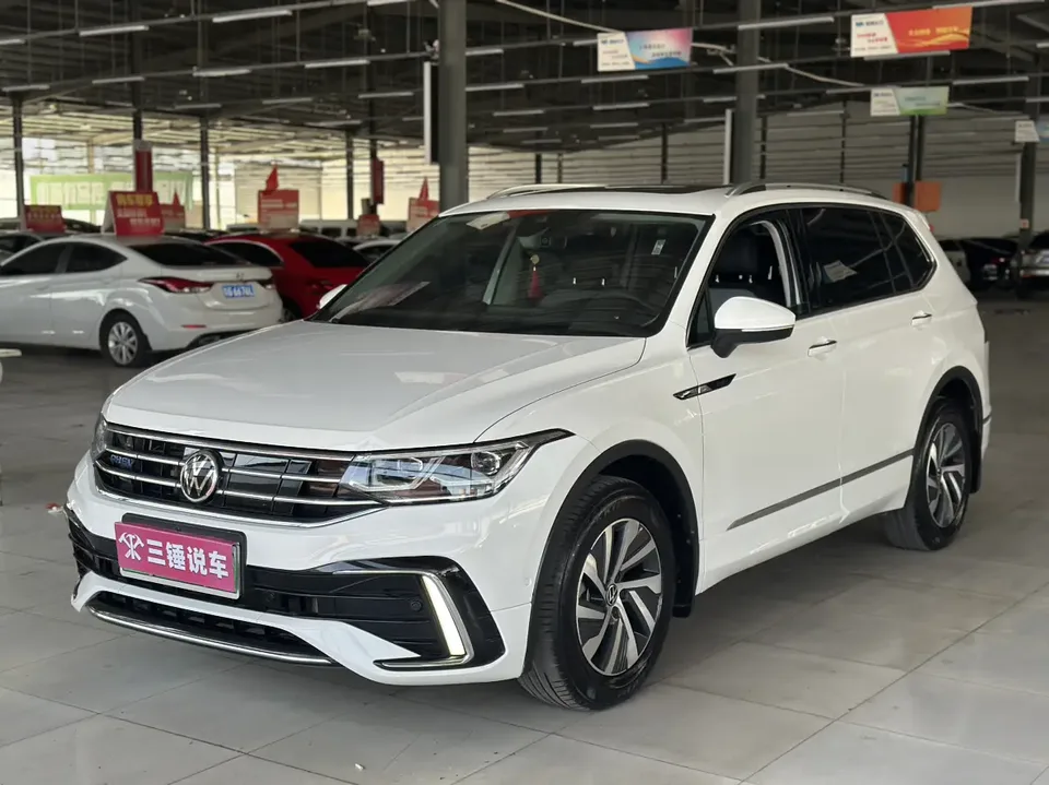 Volkswagen Tiguan L PHEV 2022