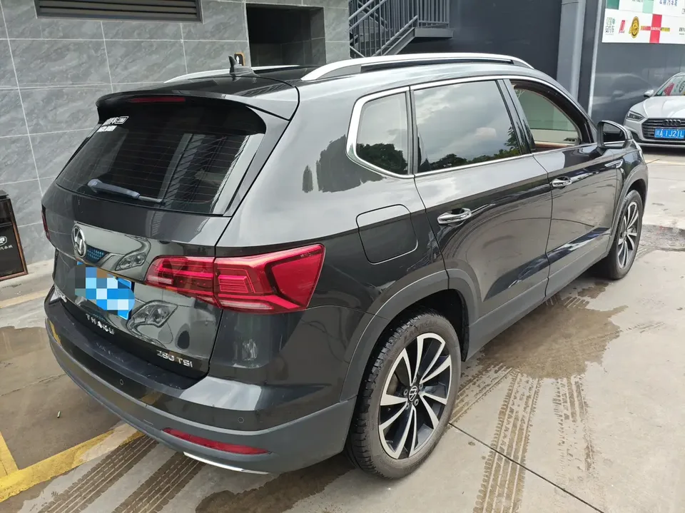 Volkswagen Tharu 280TSI 2WD Luxury Edition 2022 — миниатюра 4