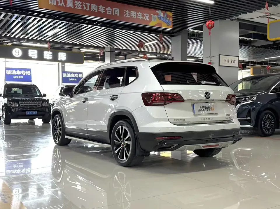 Volkswagen Tharu 280TSI 2WD Luxury Edition 2023 — миниатюра 4