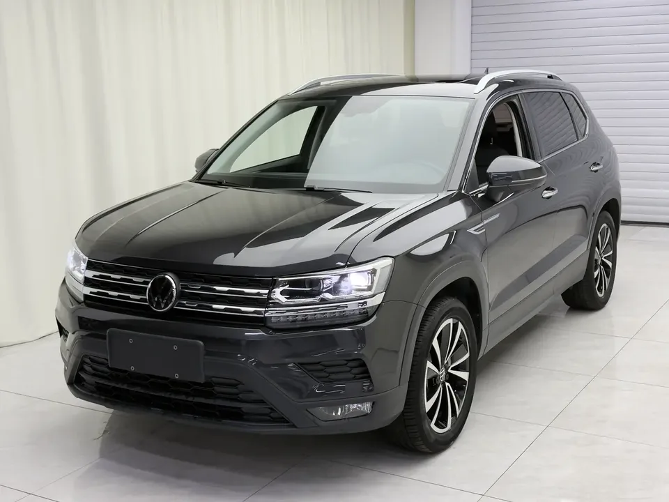 Volkswagen Tharu 280TSI 2WD Luxury Edition 2023 — фото 1, купить с доставкой в Москву
