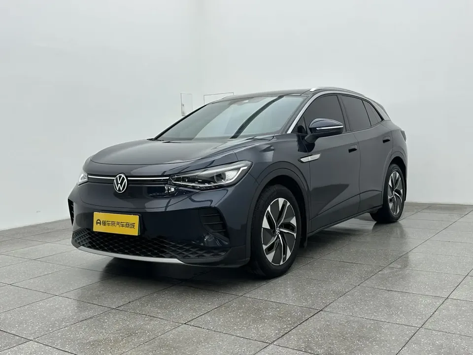 Volkswagen ID.4 Crozz Pure Enjoyment Limited Edition 2023 — фото 1, купить с доставкой в Москву