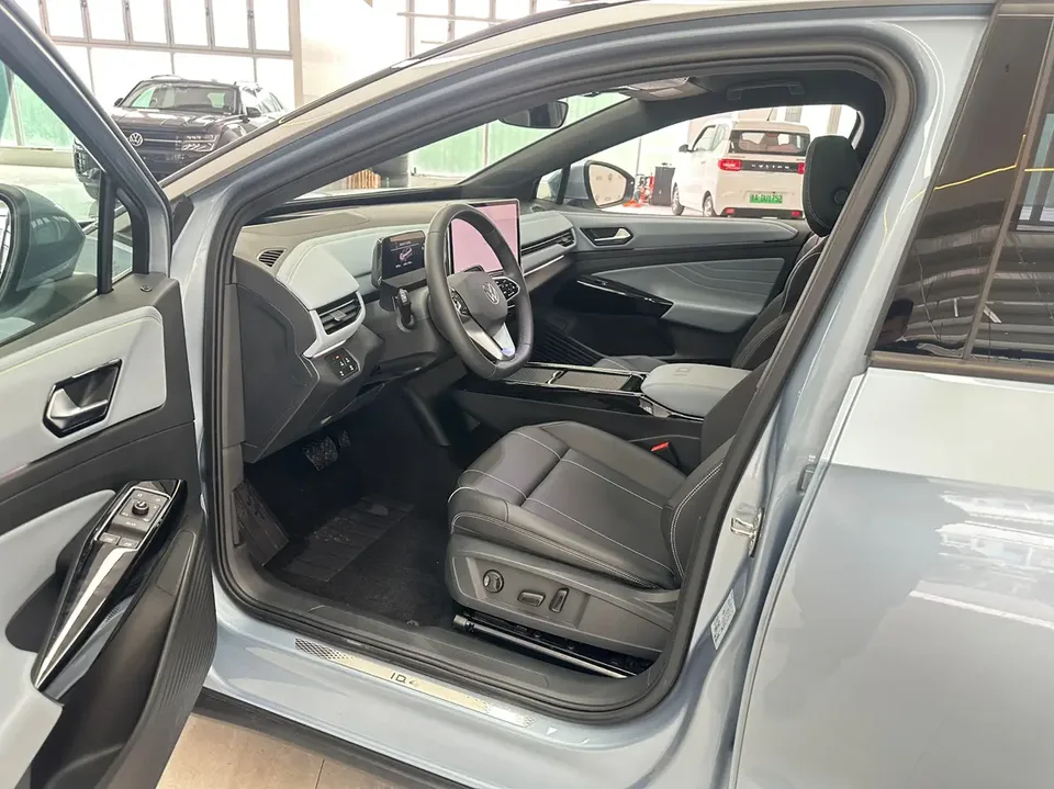 Volkswagen ID.4X ID.4 X 2025 Smart Edition Pure Smart Edition 2024 — миниатюра 3