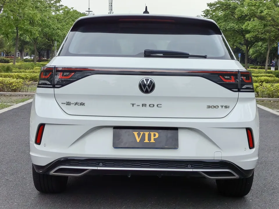 Volkswagen T-Roc 300TSI DSG Chenguang Edition 2023 — миниатюра 5