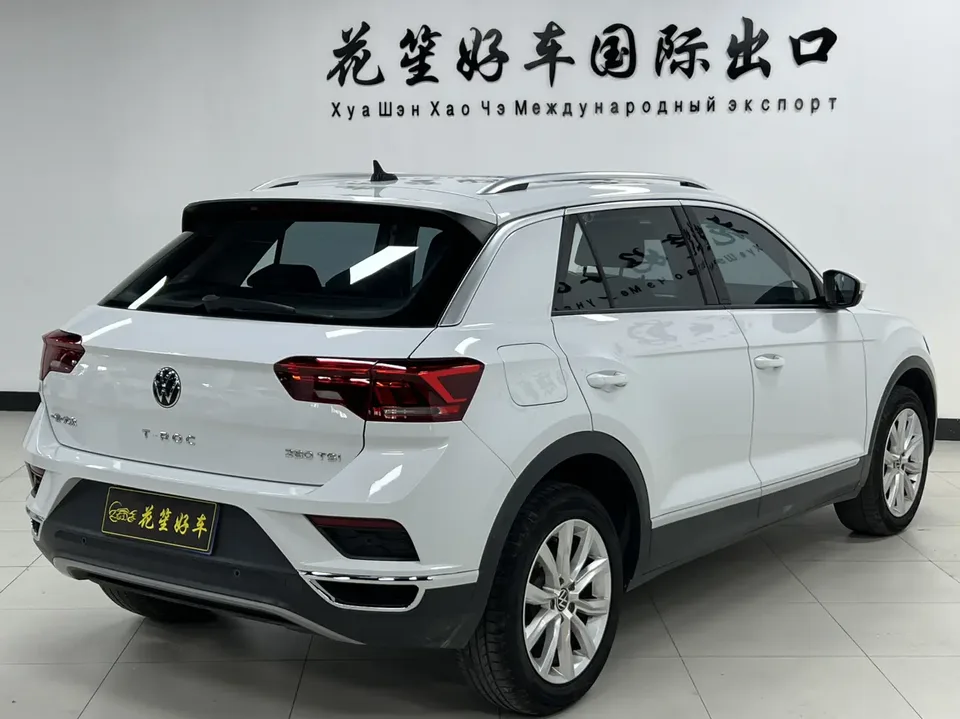 Volkswagen T-Roc TANG 2022 280TSI DSG 2WD Elite PLUS 2023 — миниатюра 2