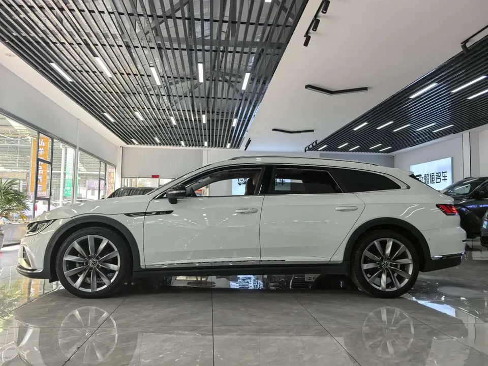 Volkswagen Arteon Volkswagen CC 2021 hunting car 380TSI hunting version 2022 — миниатюра 3