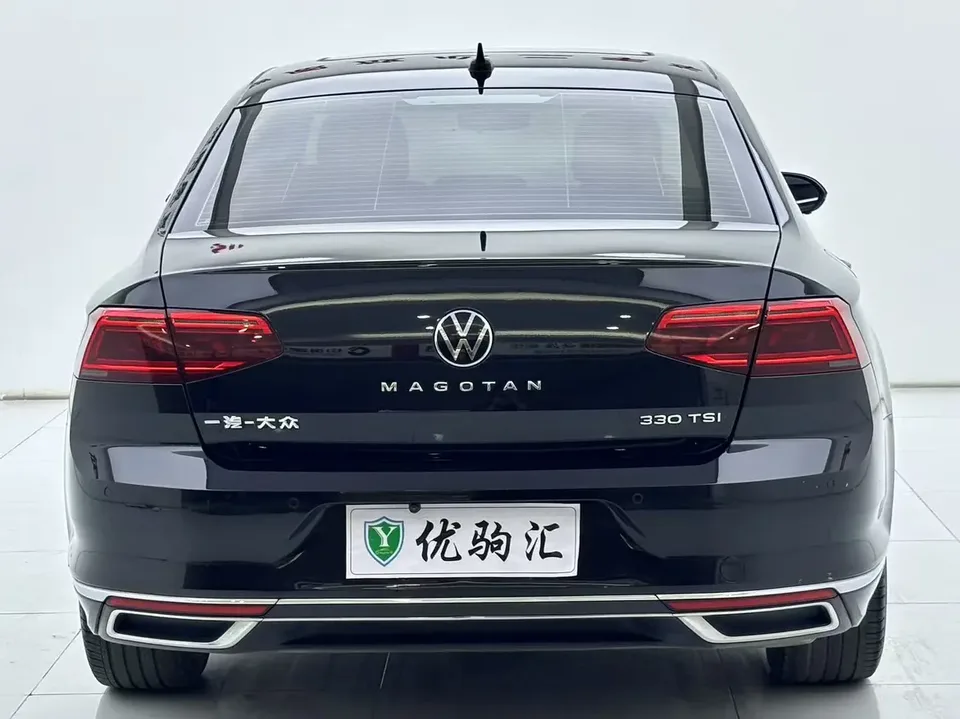 Volkswagen Magotan Magotan 2021 330TSI DSG 30th Anniversary Edition 2022 — thumbnail 2