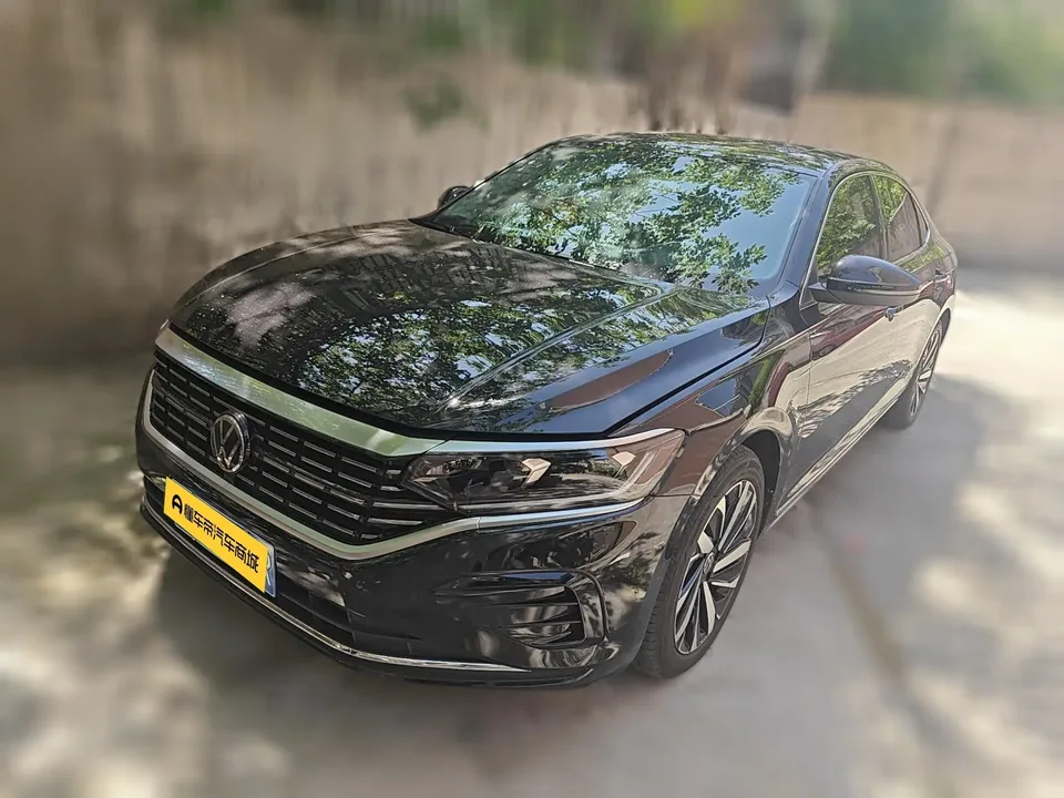 Volkswagen Passat 2023