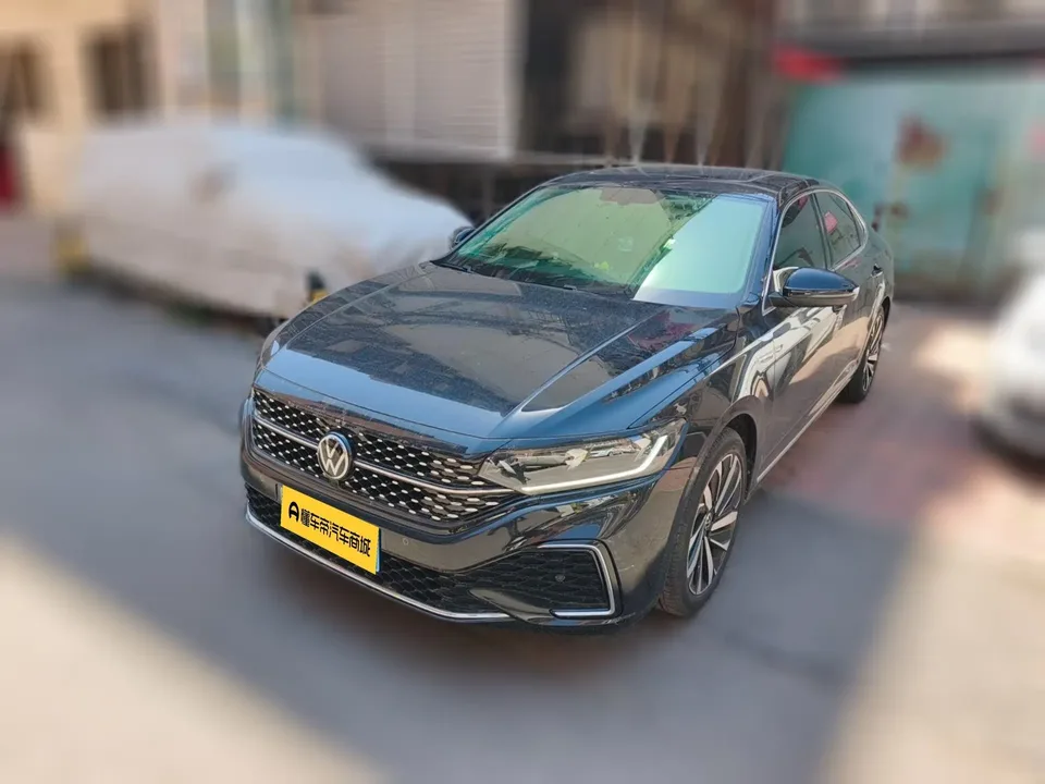 Volkswagen Passat 2022