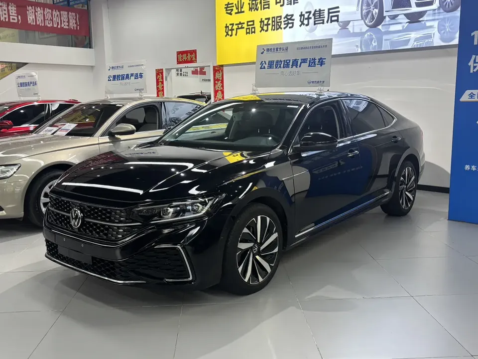 Volkswagen Passat 2022