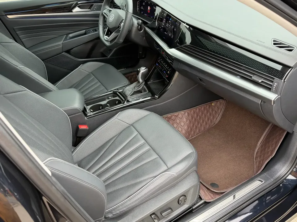 Volkswagen Passat Passat 2024 380TSI Starry Sky Deluxe Edition 2024 — миниатюра 3
