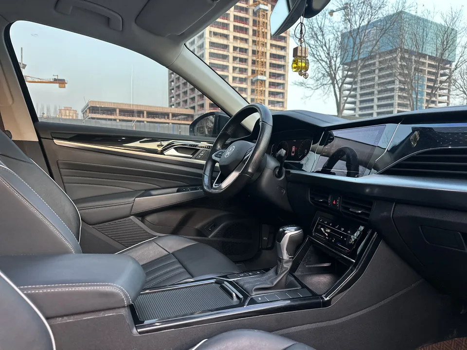 Volkswagen Passat Passat 2022 330TSI Star Elite Edition 2022 — миниатюра 5