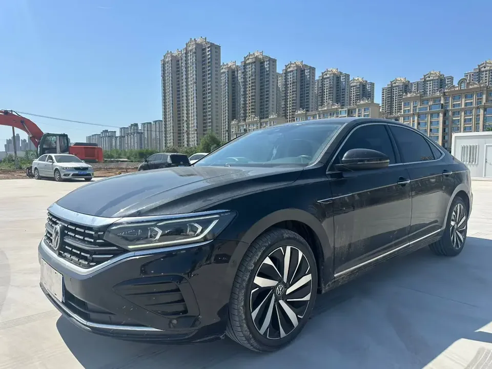 Volkswagen Passat 2022