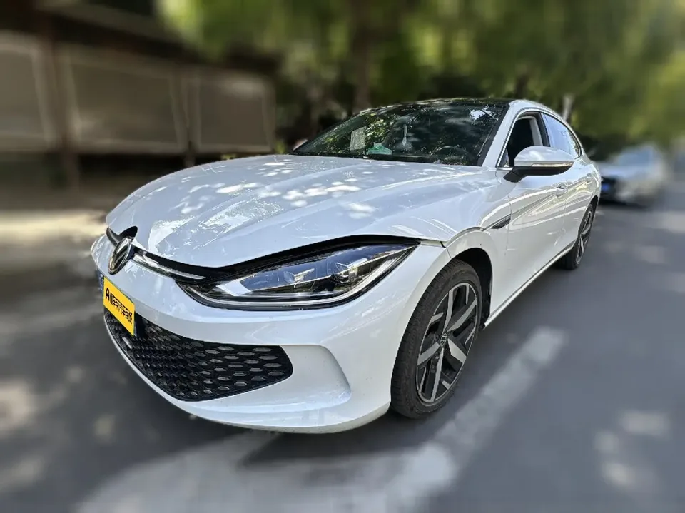 Volkswagen Lamando 2024 Lingdu Lingdu L 280TSI DSG Cool Edition 2024 — фото 1, купить с доставкой в Москву