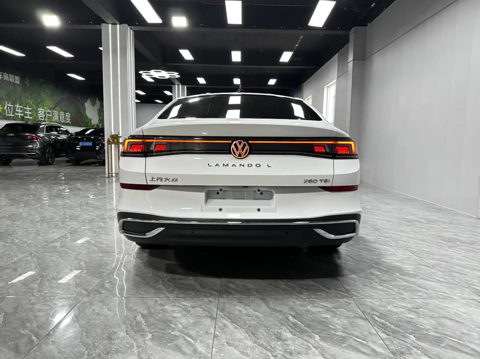 Volkswagen Lamando Lingdu Lingdu L 280TSI DSG Cool Edition 2022 — миниатюра 2