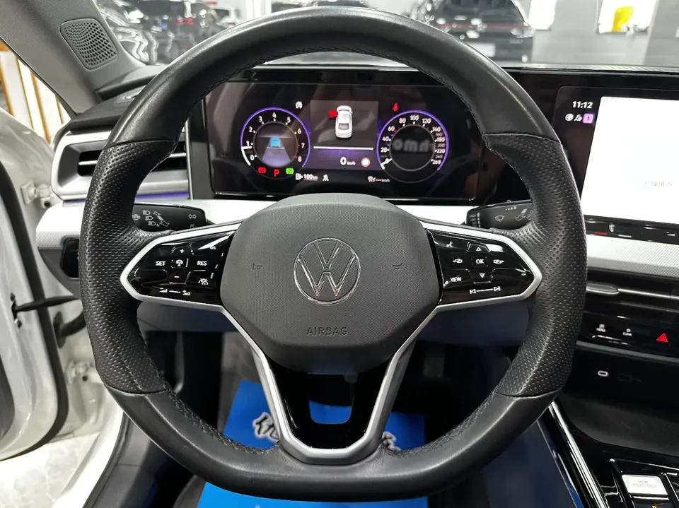 Volkswagen Lamando Lingdu Lingdu L 280TSI DSG Cool Edition 2022 — миниатюра 4