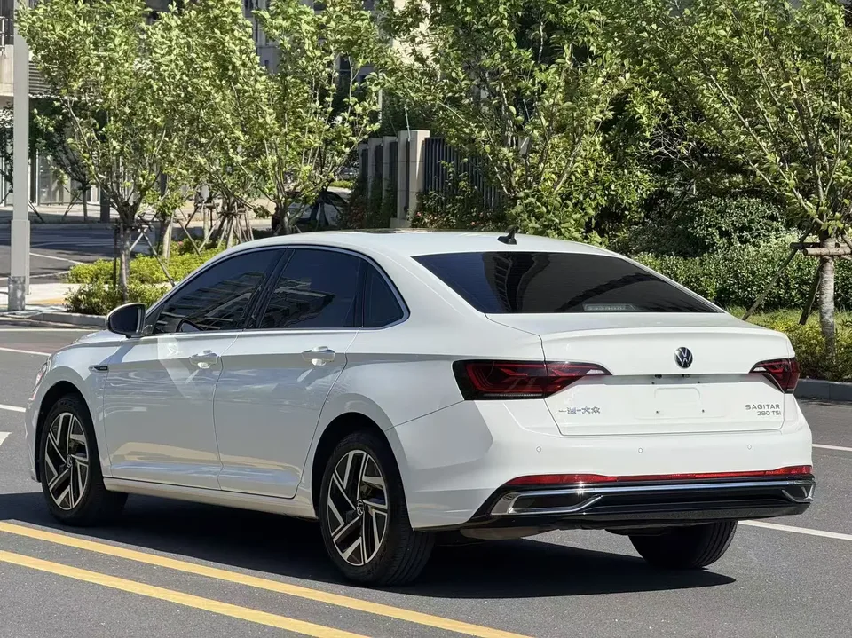 Volkswagen Sagitar 2023 Sagitar 280TSI DSG Beyond Edition Lite 2022 — миниатюра 4