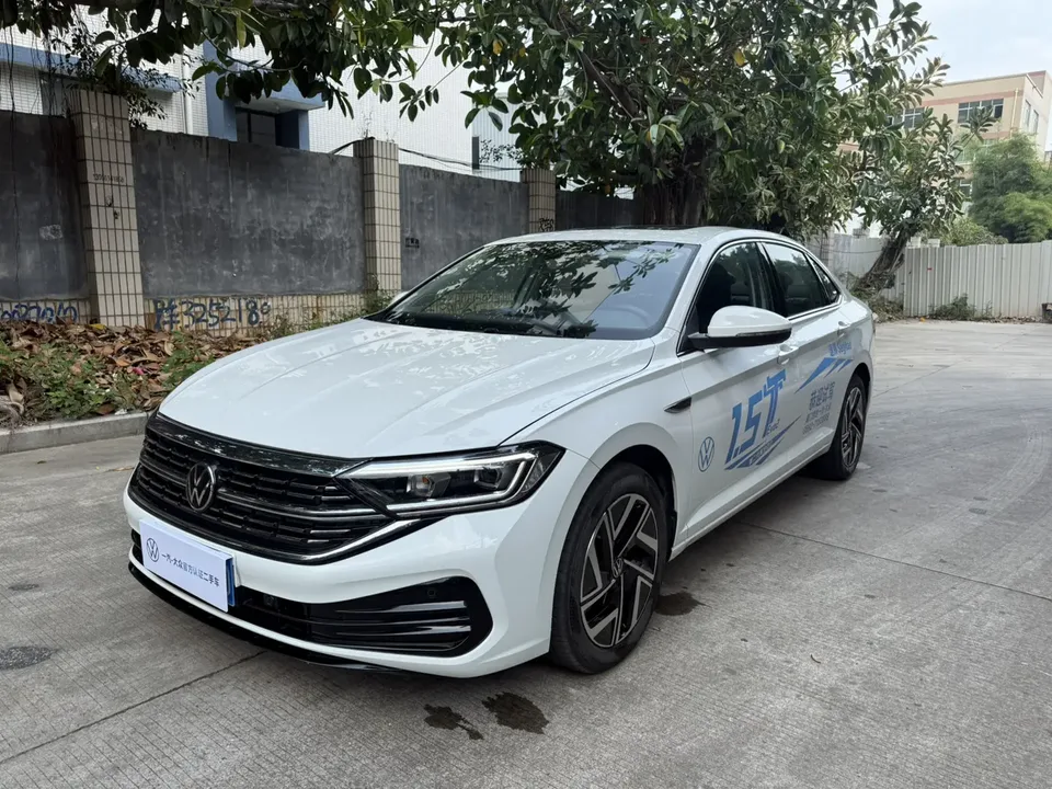 Volkswagen Sagitar 2023 Sagitar 300TSI DSG Beyond Edition 2023 — фото 1, купить с доставкой в Москву
