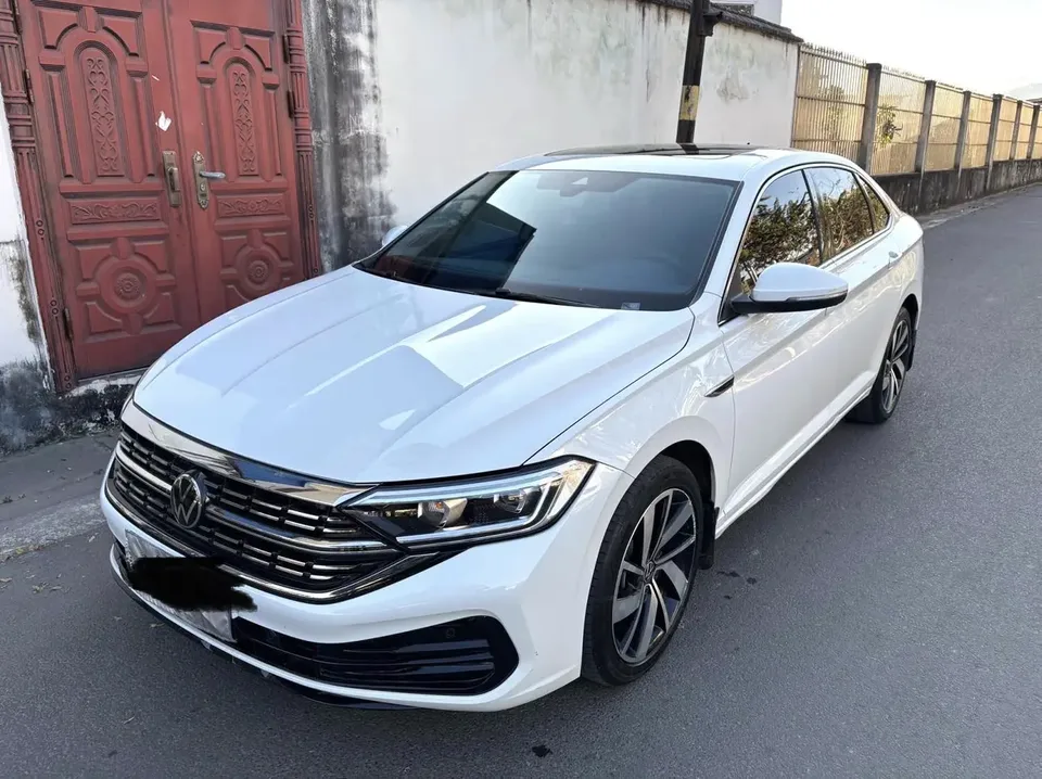 Volkswagen Sagitar 2024