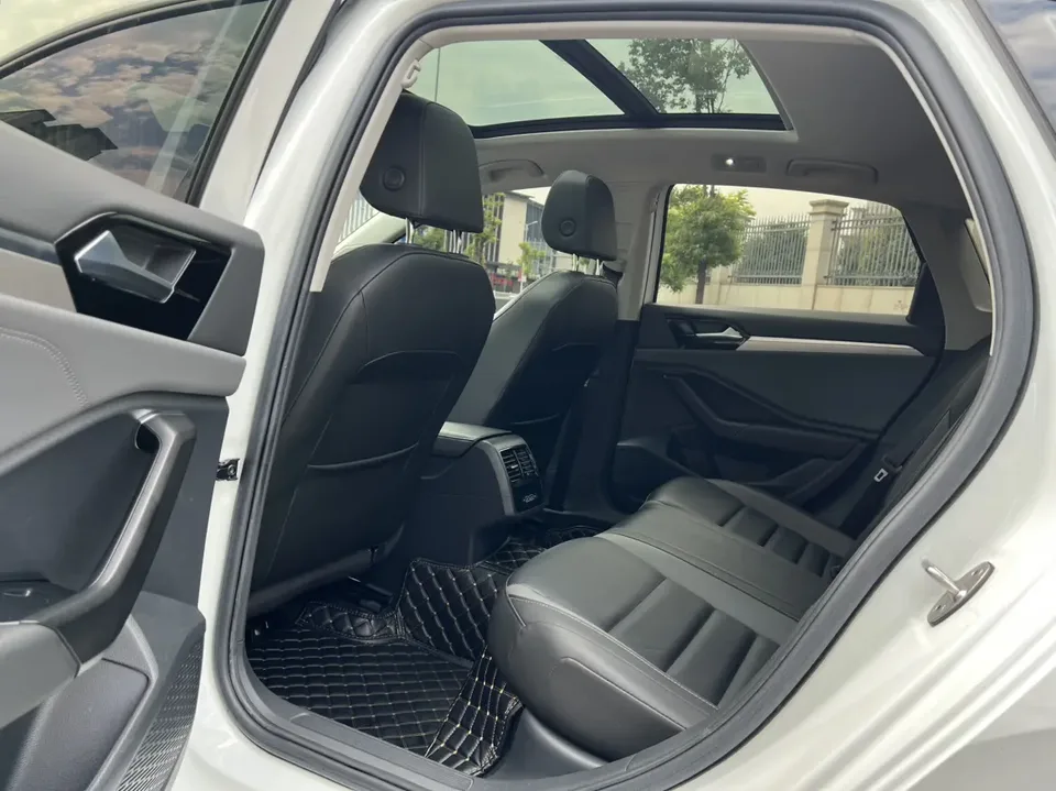 Volkswagen Sagitar Sagitar 280TSI DSG Beyond Edition 2022 — миниатюра 5