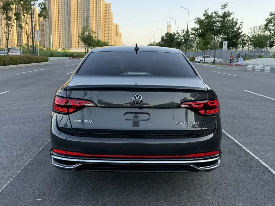 Volkswagen Sagitar 2023 Sagitar 280TSI DSG Beyond Edition 2022 — миниатюра 2
