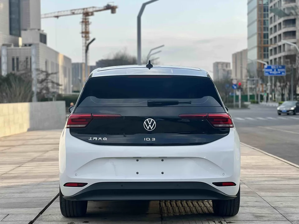 Volkswagen ID.3 Volkswagen ID.3 2025 Smart Edition Pure Smart Edition 2025 — миниатюра 4
