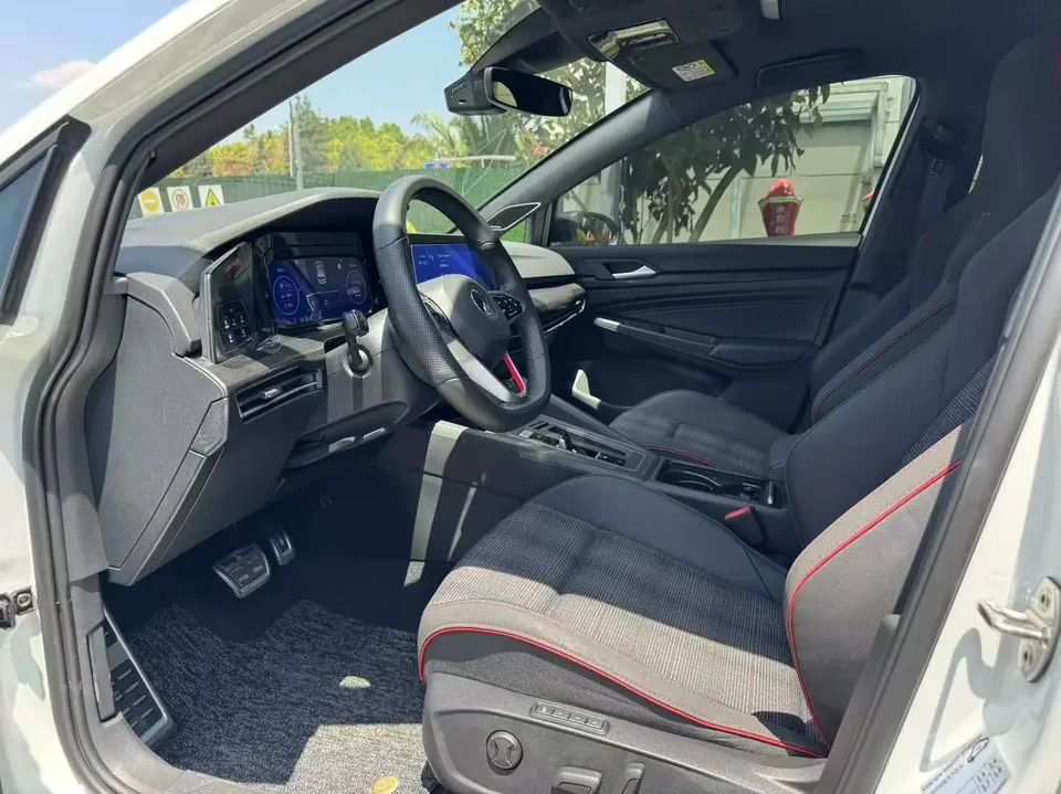 Volkswagen GOLF GTI 380TSI DSG GTI 2024 — миниатюра 5