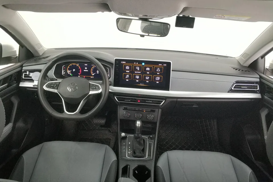 Volkswagen Lavida Lavida 2023 1.5L Automatic 5 Million Edition 2022 — thumbnail 5