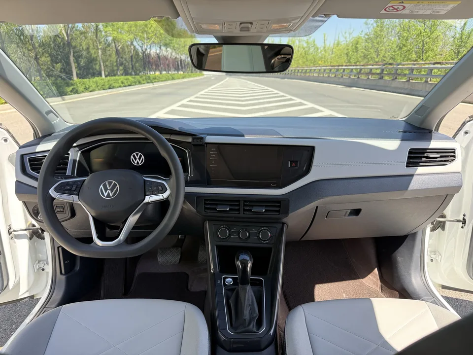 Volkswagen Lavida Lavida 2023 New 1.5L Automatic Outstanding New Desire Edition 2024 — миниатюра 5
