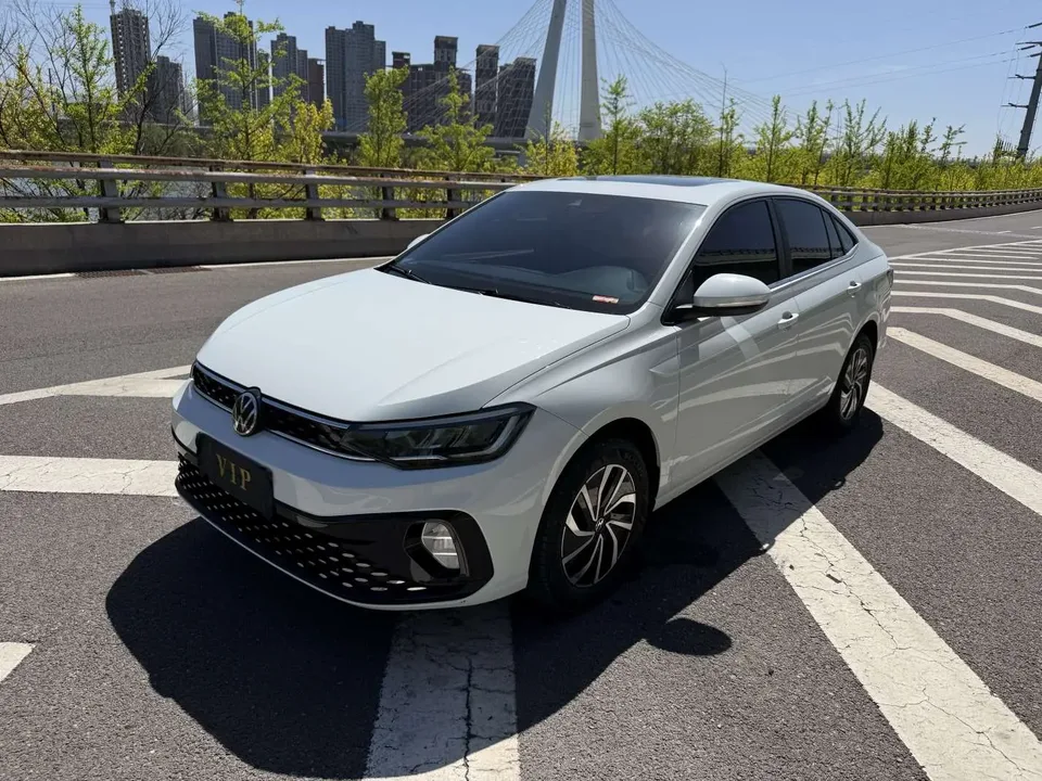Volkswagen Lavida Lavida 2023 New 1.5L Automatic Outstanding New Desire Edition 2024 — фото 1, купить с доставкой в Москву