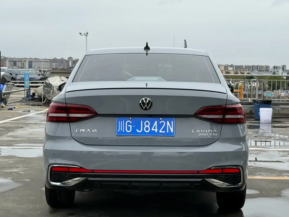 Volkswagen Lavida Lavida 2023 280TSI DSG Starry Sky Forever Edition 2023 — миниатюра 4