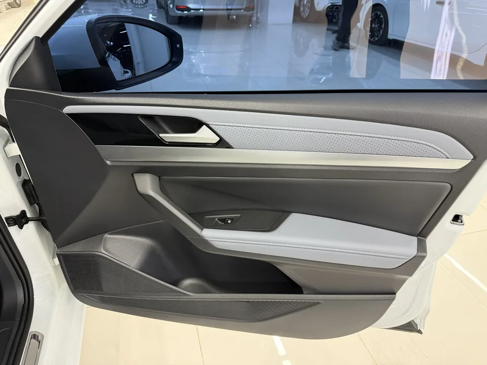 Volkswagen Lavida Lavida 2023 Modified 1.5L Automatic Starry Sky 5 Million Edition 2023 — thumbnail 3