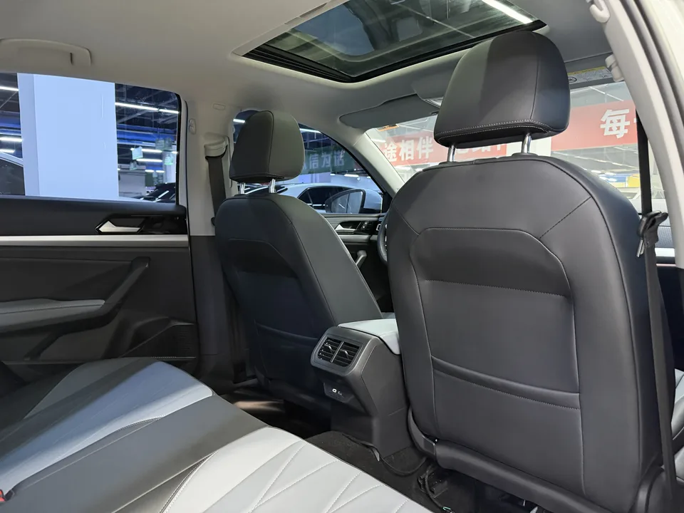 Volkswagen Lavida Lavida 2023 Modified 1.5L Automatic Starry Sky 5 Million Edition 2023 — thumbnail 5