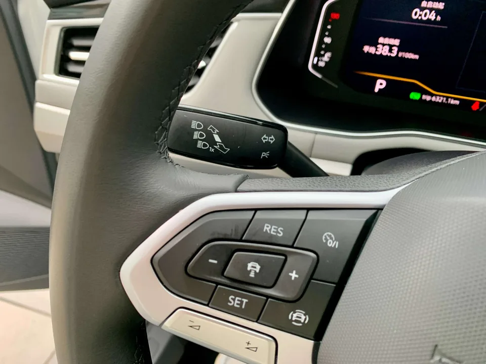 Volkswagen Bora 300TSI DSG Premium Edition 2024 — миниатюра 5