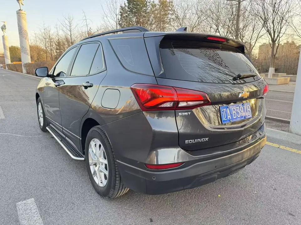 Chevrolet Equinox Explorer 2022 535T Chijie Edition 2022 — миниатюра 4