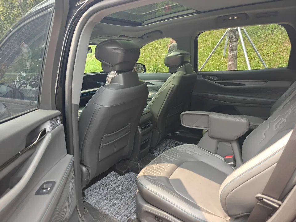 Ford Sharp boundary Sharp L 2.0T EcoBoost 2WD 7-seat Luxury Edition 2024 — миниатюра 3
