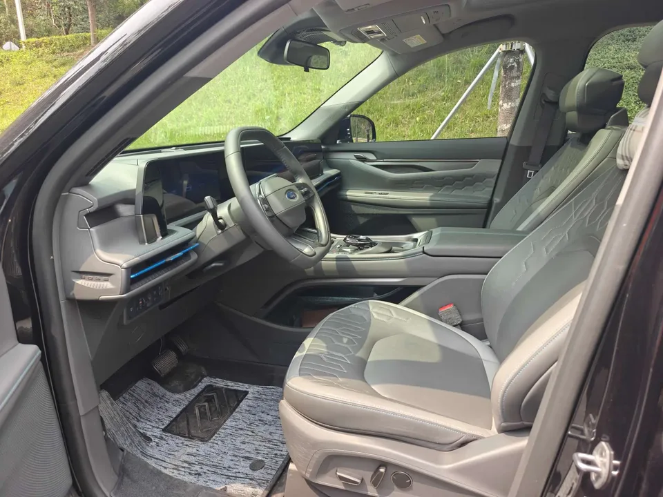 Ford Sharp boundary Sharp L 2.0T EcoBoost 2WD 7-seat Luxury Edition 2024 — миниатюра 5