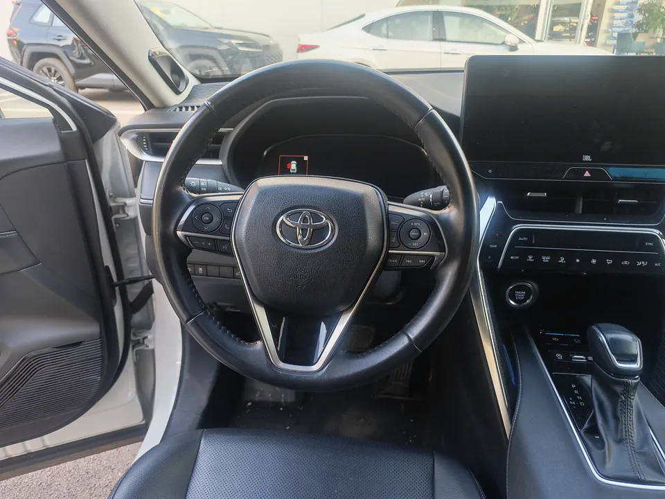Toyota Venza 2.0L CVT 2WD Technology Edition 2024 — миниатюра 4