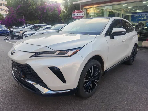 Toyota Venza 2024 buy in Moscow
