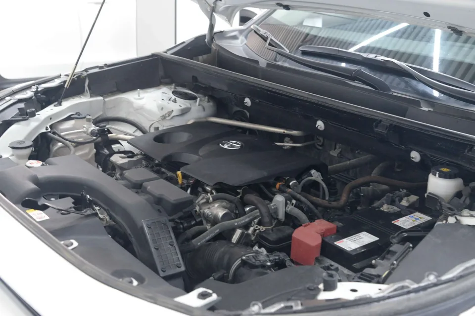 Toyota RAV4 RAV4 2022 2.0L CVT two-wheel drive premium version 2022 — photo 1, buy with delivery to Moscow